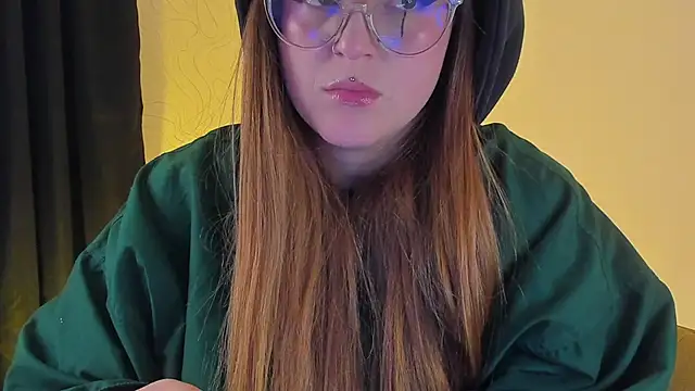 Snapshot of tekila__ chatting on March 14, 11:22 pm tekila online show from March 14, 11:22 pm