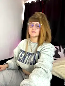 Snapshot of tekila__ chatting on October 22, 6:07 pm tekila online show from October 22, 6:07 pm
