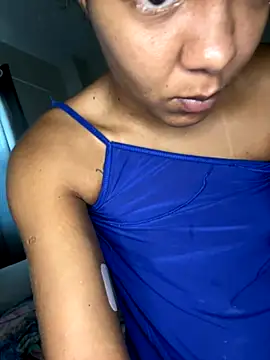 Indiazinhax online show from November 26, 1:00 pm