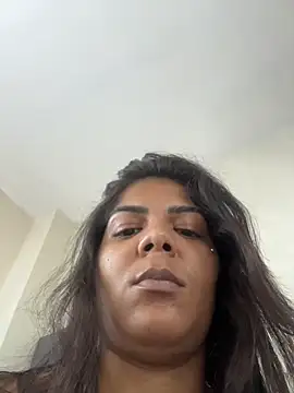 Snapshot of Indiazinhax chatting on February 26, 7:25 pm Indiazinhax online show from February 26, 7:25 pm