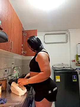 katherineFostel online show from September 10, 1:32 pm