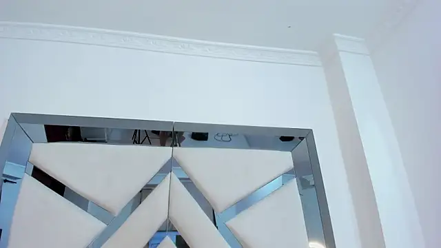 katherineFostel online show from February 8, 9:12 pm