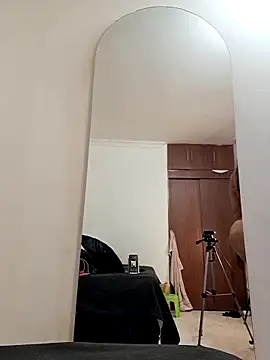 katherineFostel online show from February 7, 7:44 pm