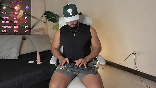 noah crux online show from February 12, 12:33 pm
