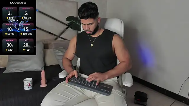 noah crux online show from March 1, 12:56 pm