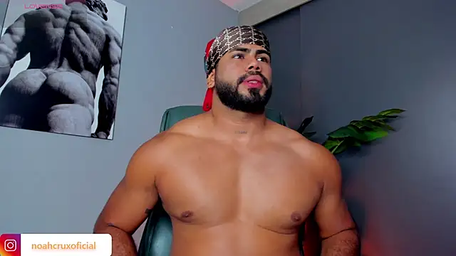 noah crux online show from March 27, 4:10 am