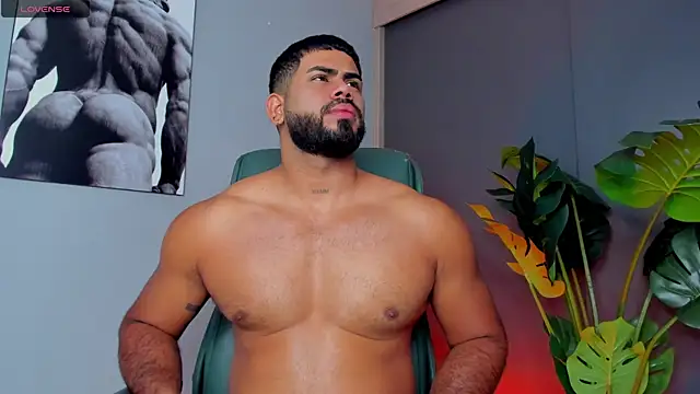 noah crux online show from April 15, 11:49 am