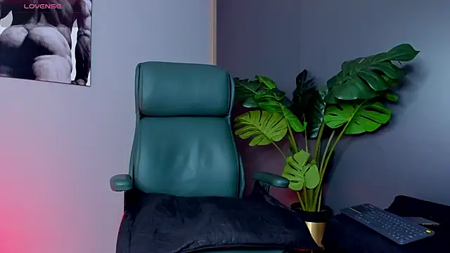 noah crux online show from February 14, 12:27 pm