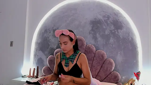 Valeria Fitness online show from February 25, 7:58 pm