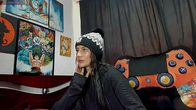 Snapshot of Valeria_Fitness chatting on July 15, 8:38 pm Valeria Fitness online show from July 15, 8:38 pm