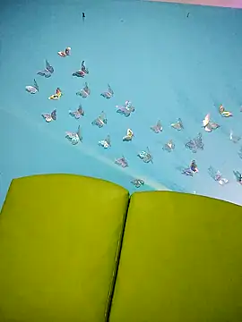 evelyn prince1 online show from February 5, 3:35 am