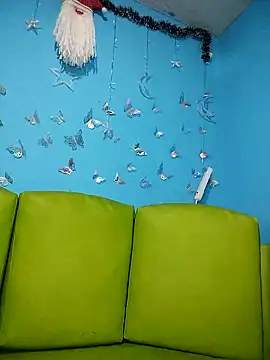 evelyn prince1 online show from December 4, 1:48 am