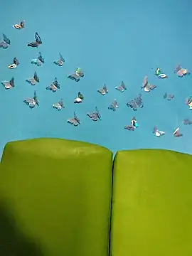 evelyn prince1 online show from April 18, 1:30 am