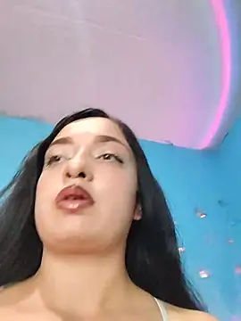 evelyn prince1 online show from April 25, 2:47 am