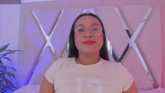 ellamontoya online show from February 17, 11:18 am