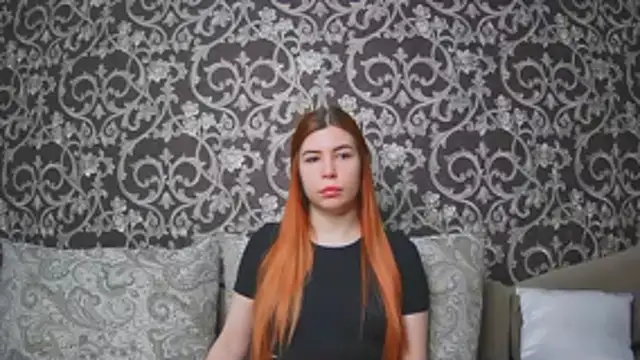 ElllaNuar online show from February 12, 3:39 am