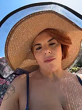 Selvaggia official83 online show from May 11, 10:16 am
