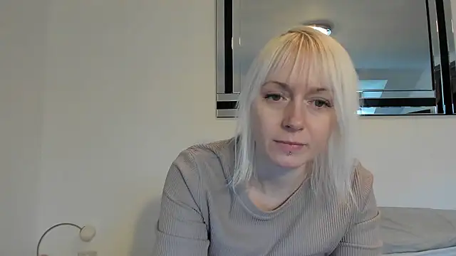 BetterThanYourEx69 online show from January 9, 2:46 pm