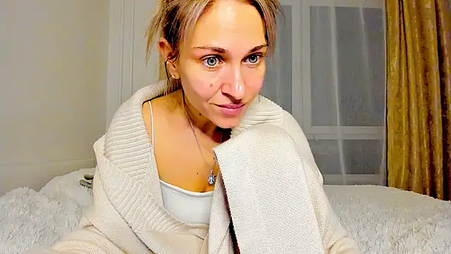 Mona Cruz online show from March 17, 9:46 pm