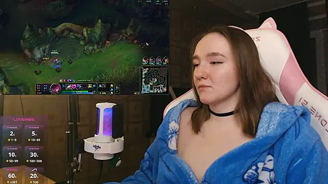 MoonlishSiren online show from February 11, 8:52 pm