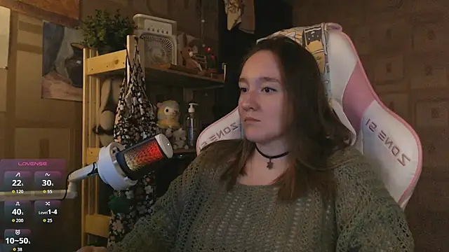 MoonlishSiren online show from May 14, 9:01 pm