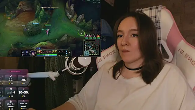 MoonlishSiren online show from April 12, 10:13 pm