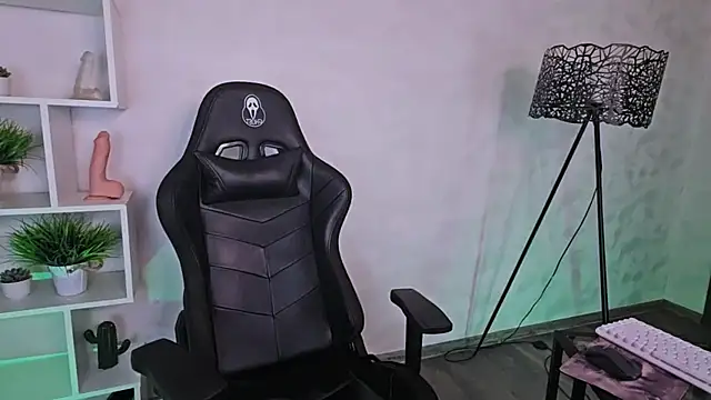 Only   Yours online show from April 8, 4:41 pm