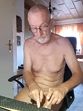 Nacktpenis online show from September 25, 7:03 am