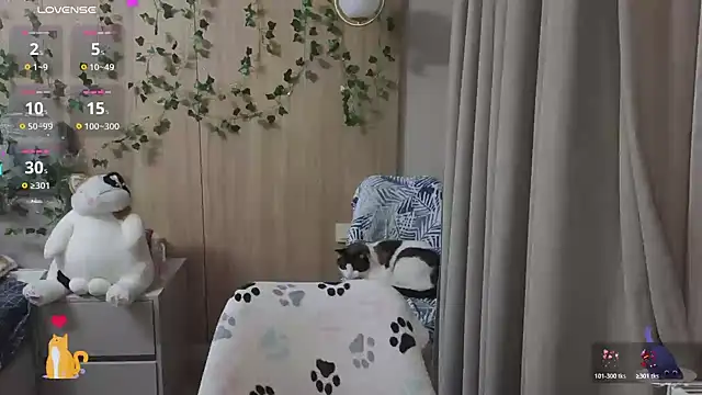 HermioneHHH online show from November 2, 6:13 pm