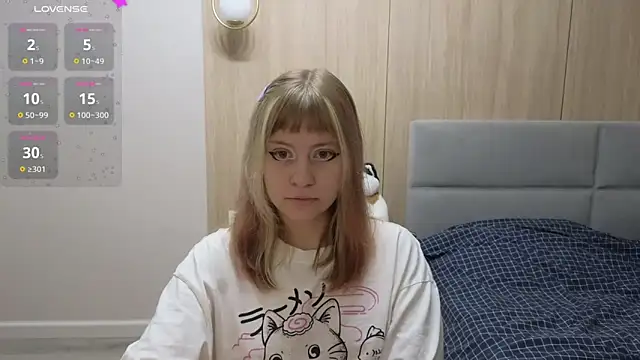 HermioneHHH online show from December 4, 6:07 pm