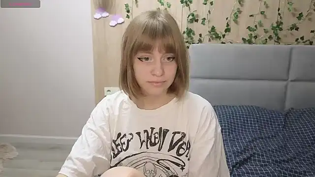 Snapshot of HermioneHHH chatting on January 29, 7:00 pm HermioneHHH online show from January 29, 7:00 pm