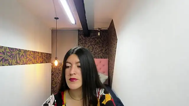 LiaCooper  online show from March 15, 12:02 pm