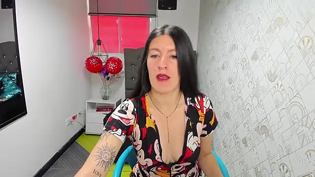 LiaCooper  online show from March 5, 3:29 pm