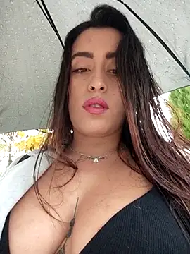 Snapshot of Freyja300 chatting on November 7, 4:00 pm Freyja300 online show from November 7, 4:00 pm