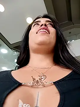 Snapshot of Freyja300 chatting on February 1, 8:26 pm Freyja300 online show from February 1, 8:26 pm