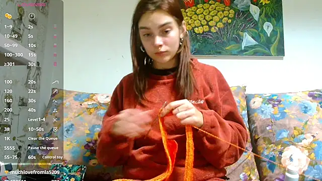 Snapshot of Sophie_Bell chatting on March 22, 9:21 pm Sophie Bell online show from March 22, 9:21 pm