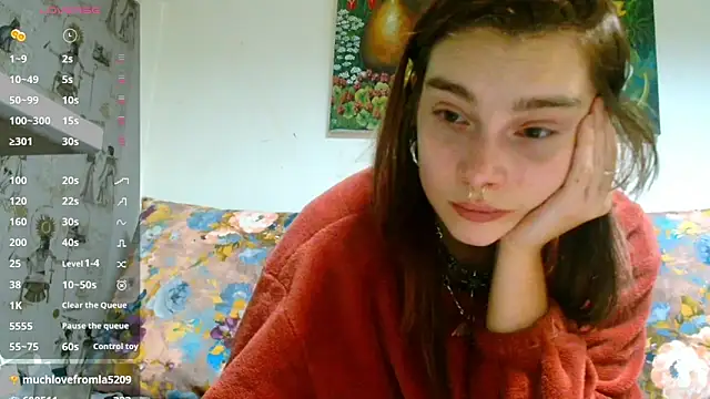 Snapshot of Sophie_Bell chatting on March 21, 7:24 pm Sophie Bell online show from March 21, 7:24 pm