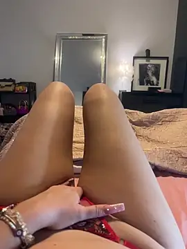 BlondieBarbieBabe online show from May 1, 5:18 pm