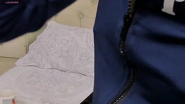 MelodyBliss online show from November 6, 5:44 am