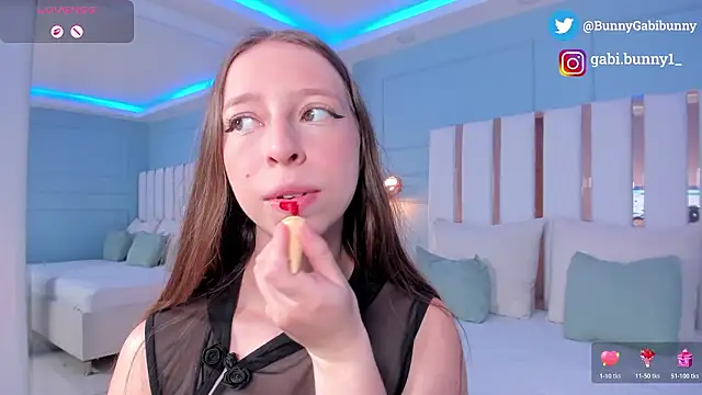 gabi bunny online show from March 6, 6:14 pm