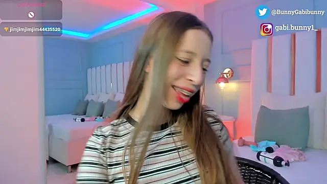 gabi bunny online show from November 10, 5:18 pm