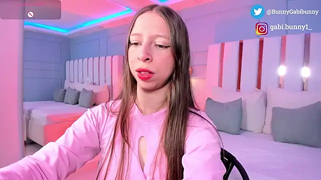 gabi bunny online show from February 5, 5:31 pm