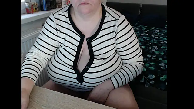 Sweetboobs online show from March 3, 6:42 am