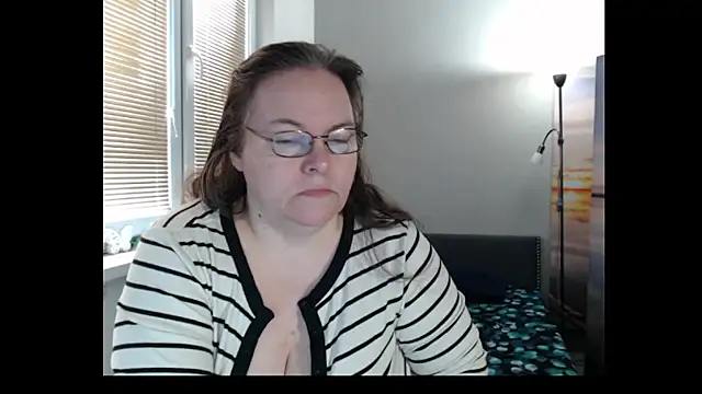 Sweetboobs online show from April 24, 7:10 am