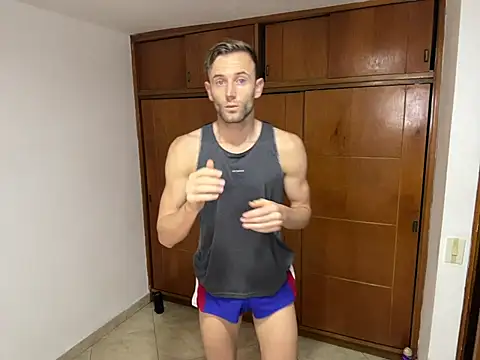 aquilesmade online show from February 15, 3:50 pm