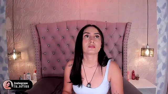 lia sofiia online show from April 3, 8:43 am