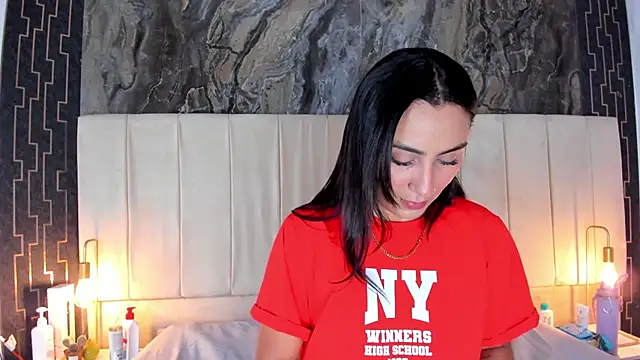 lia sofiia online show from December 14, 9:37 am