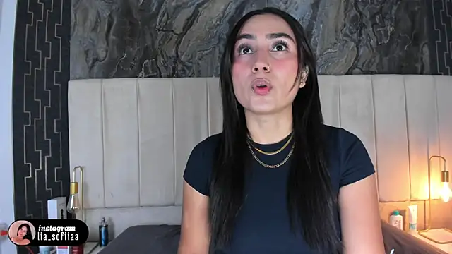 lia sofiia online show from December 22, 9:31 am