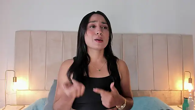 lia sofiia online show from September 19, 9:24 am