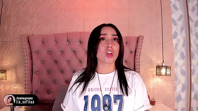 lia sofiia online show from March 30, 8:49 am